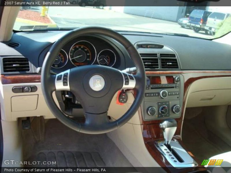 Berry Red / Tan 2007 Saturn Aura XE