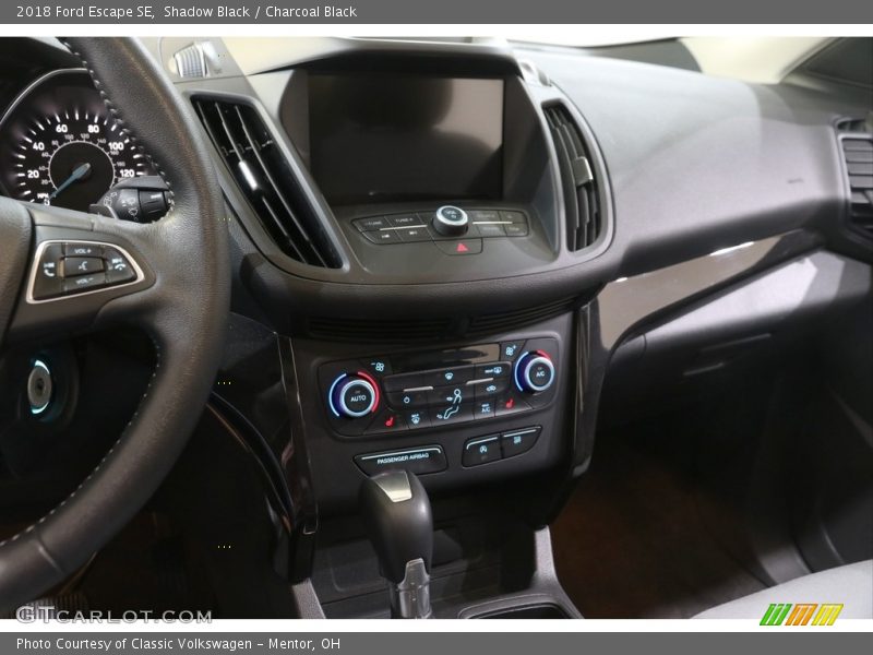 Shadow Black / Charcoal Black 2018 Ford Escape SE