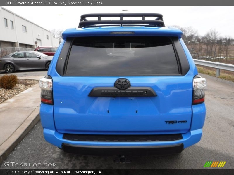 Voodoo Blue / Black 2019 Toyota 4Runner TRD Pro 4x4