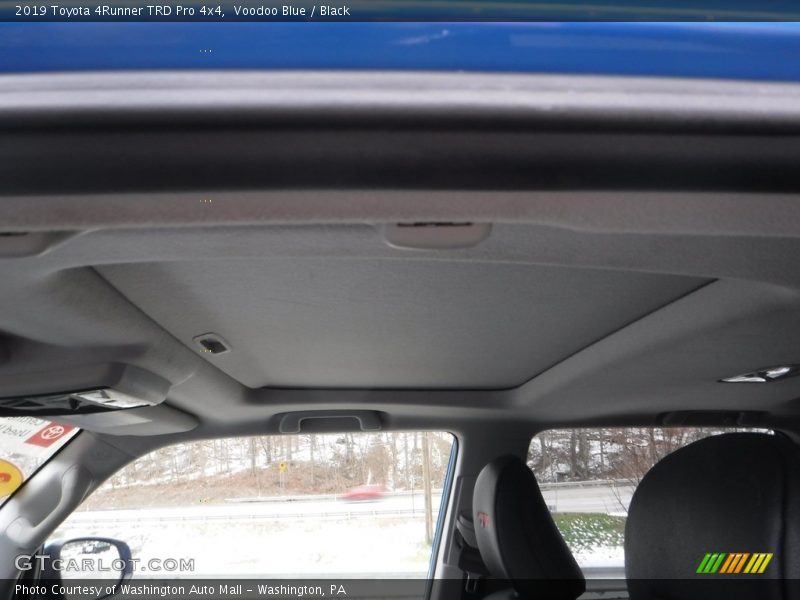 Voodoo Blue / Black 2019 Toyota 4Runner TRD Pro 4x4