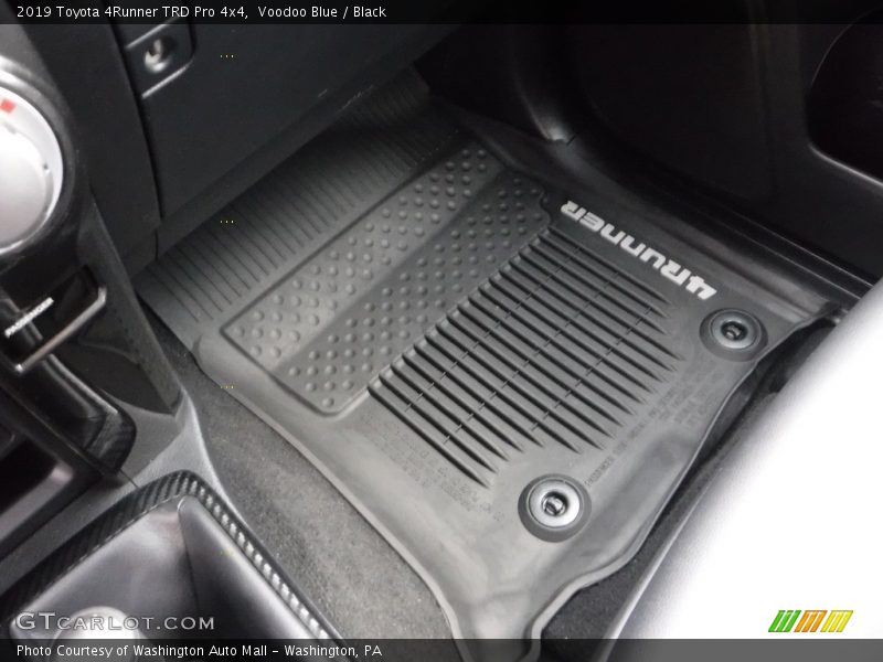 Voodoo Blue / Black 2019 Toyota 4Runner TRD Pro 4x4