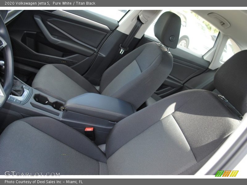Pure White / Titan Black 2020 Volkswagen Jetta S