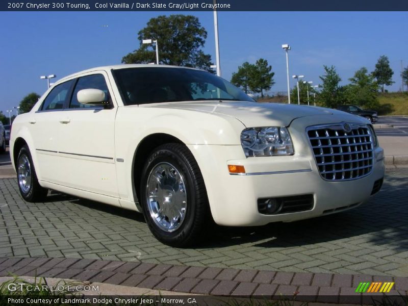 Cool Vanilla / Dark Slate Gray/Light Graystone 2007 Chrysler 300 Touring