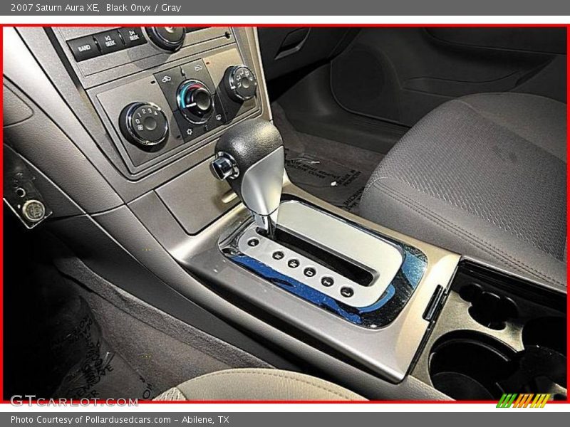 Black Onyx / Gray 2007 Saturn Aura XE