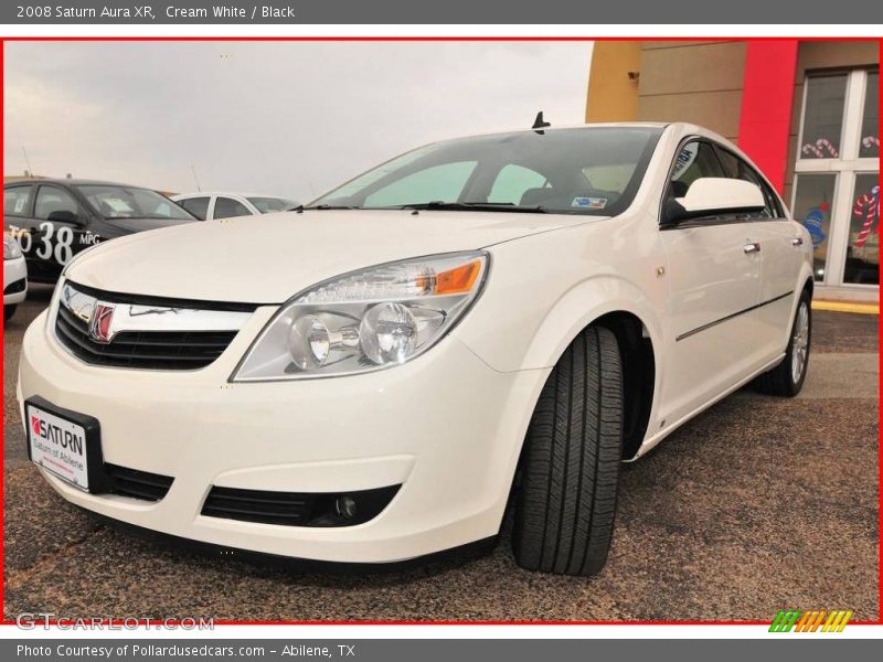 Cream White / Black 2008 Saturn Aura XR