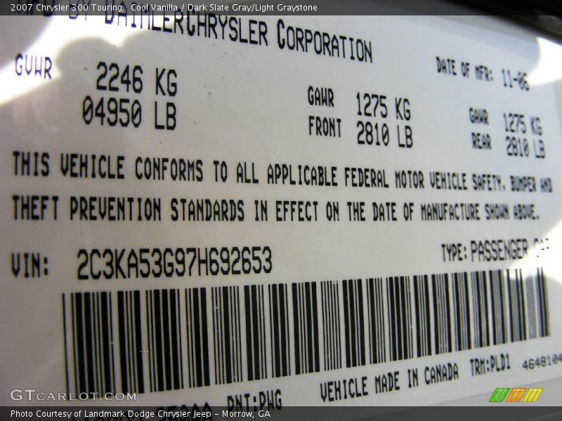 Cool Vanilla / Dark Slate Gray/Light Graystone 2007 Chrysler 300 Touring
