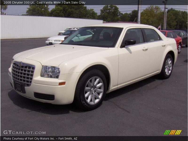 Cool Vanilla White / Dark Slate Gray 2008 Chrysler 300 LX