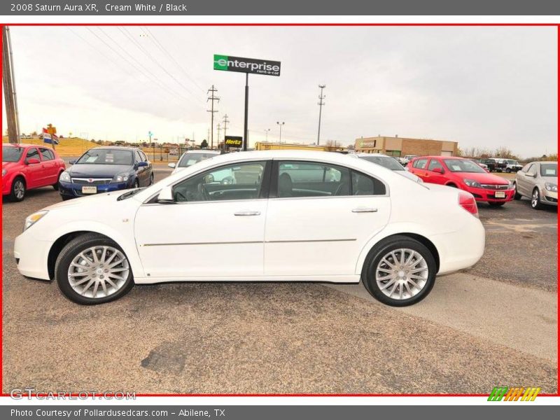 Cream White / Black 2008 Saturn Aura XR