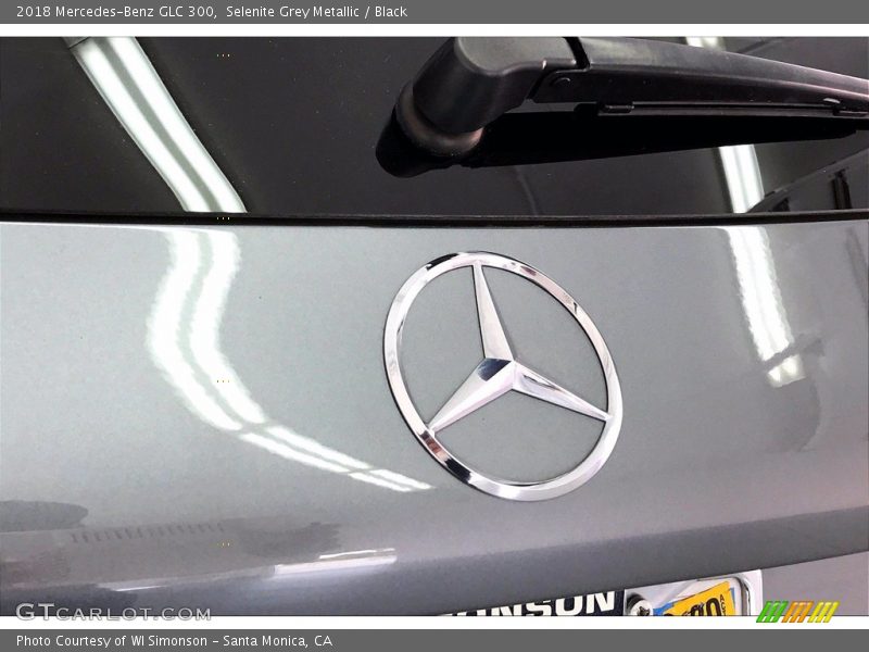 Selenite Grey Metallic / Black 2018 Mercedes-Benz GLC 300