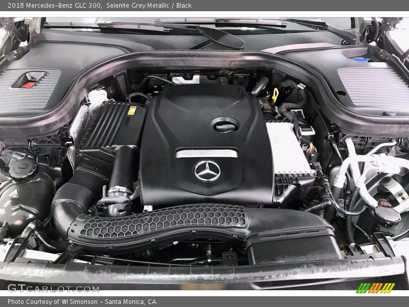 Selenite Grey Metallic / Black 2018 Mercedes-Benz GLC 300