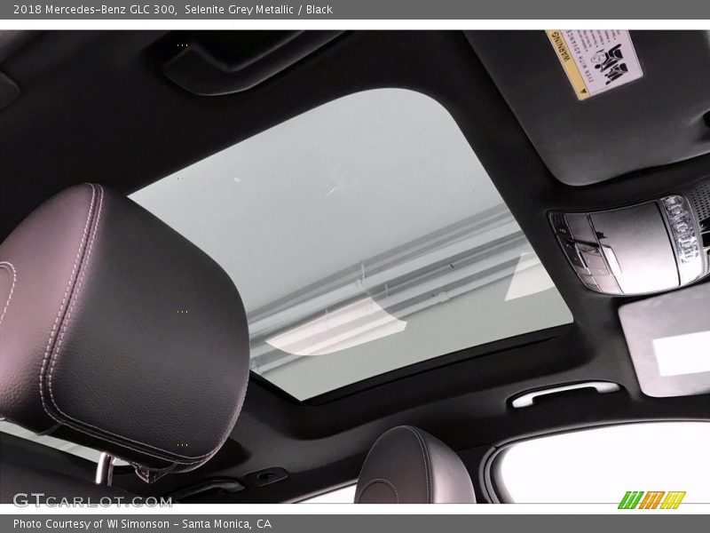 Selenite Grey Metallic / Black 2018 Mercedes-Benz GLC 300
