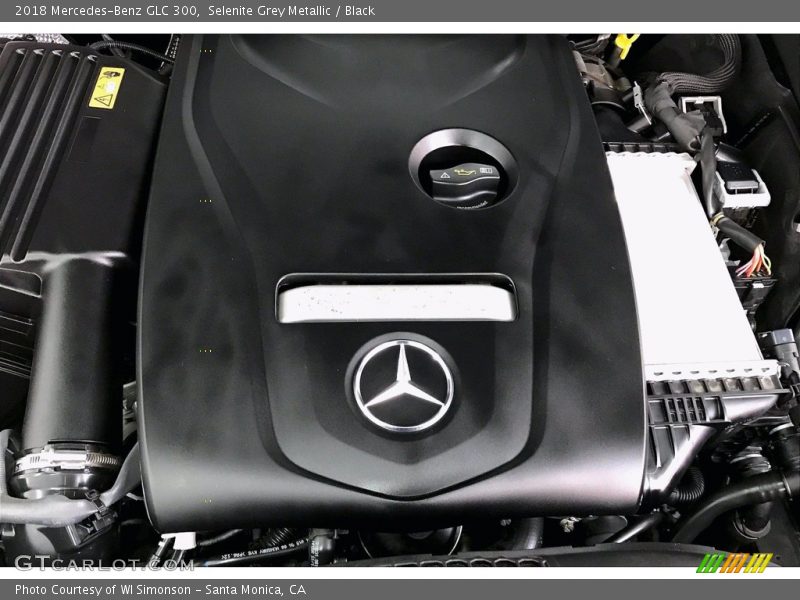 Selenite Grey Metallic / Black 2018 Mercedes-Benz GLC 300