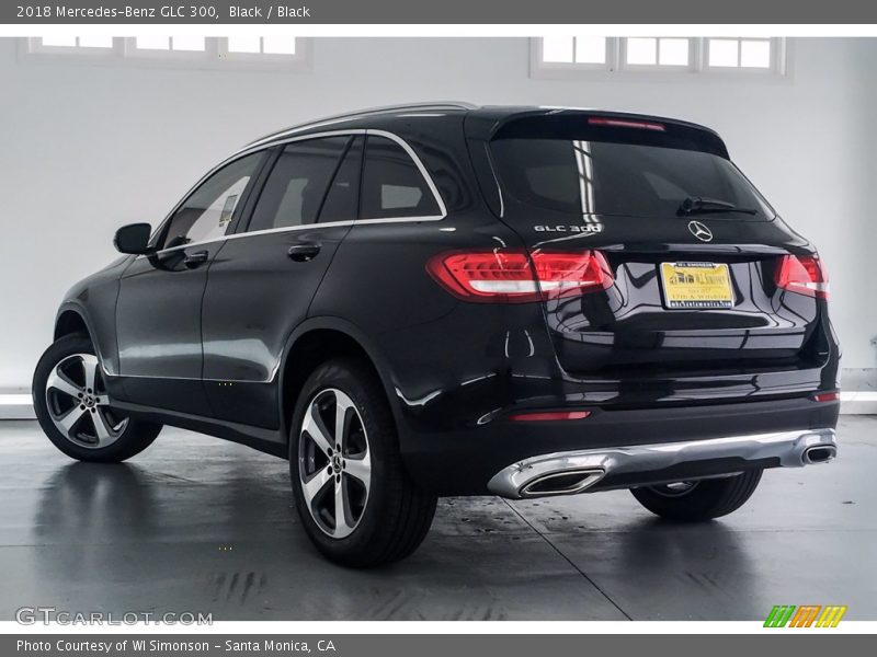 Black / Black 2018 Mercedes-Benz GLC 300