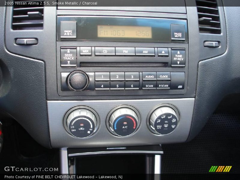 Smoke Metallic / Charcoal 2005 Nissan Altima 2.5 S