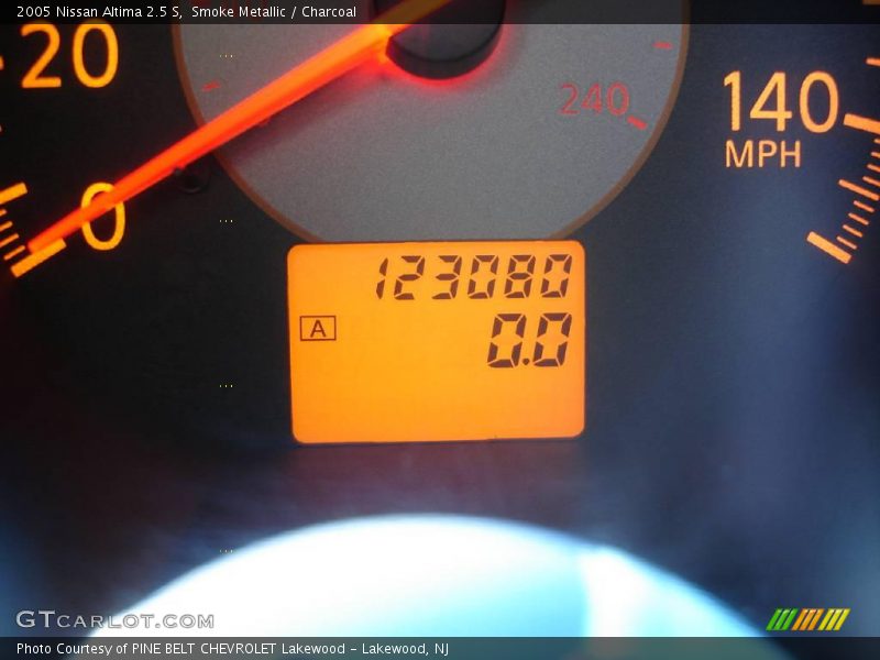 Smoke Metallic / Charcoal 2005 Nissan Altima 2.5 S