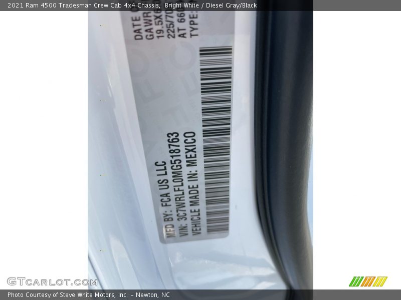 Bright White / Diesel Gray/Black 2021 Ram 4500 Tradesman Crew Cab 4x4 Chassis