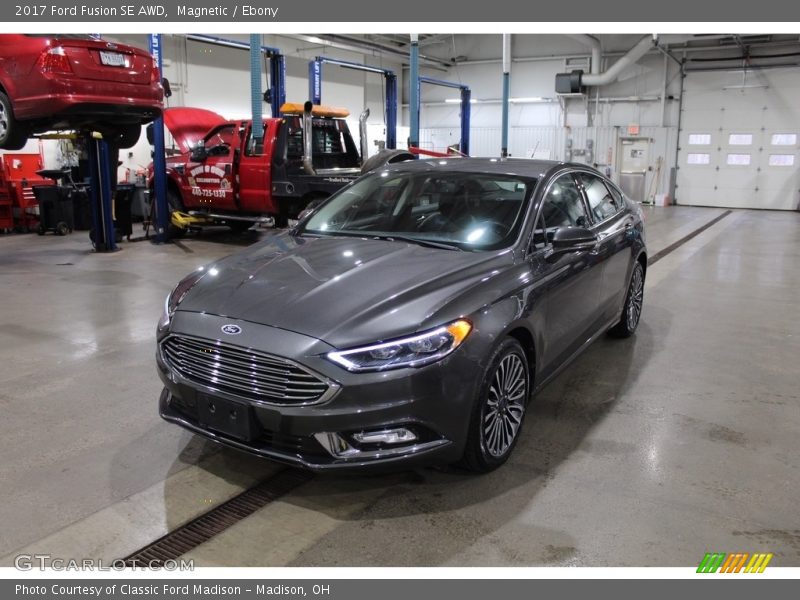 Magnetic / Ebony 2017 Ford Fusion SE AWD