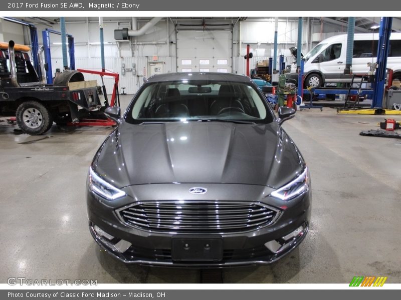 Magnetic / Ebony 2017 Ford Fusion SE AWD