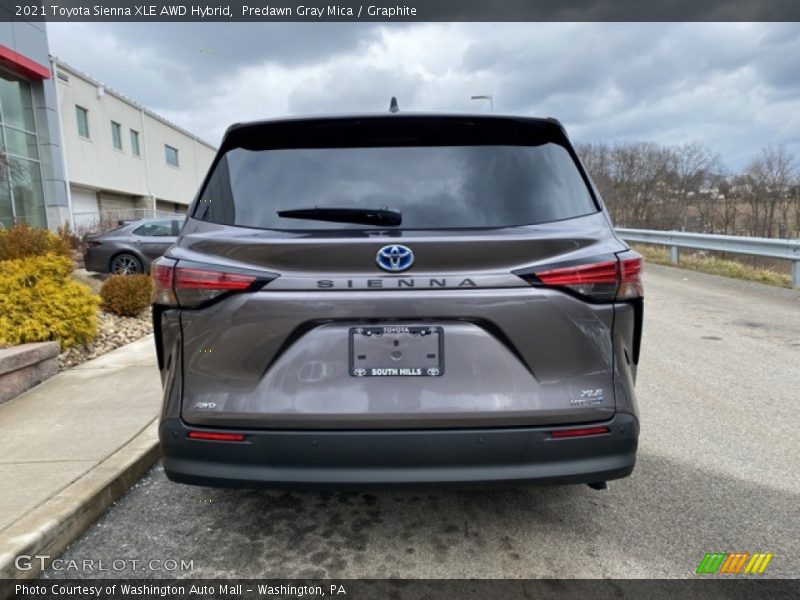 Predawn Gray Mica / Graphite 2021 Toyota Sienna XLE AWD Hybrid