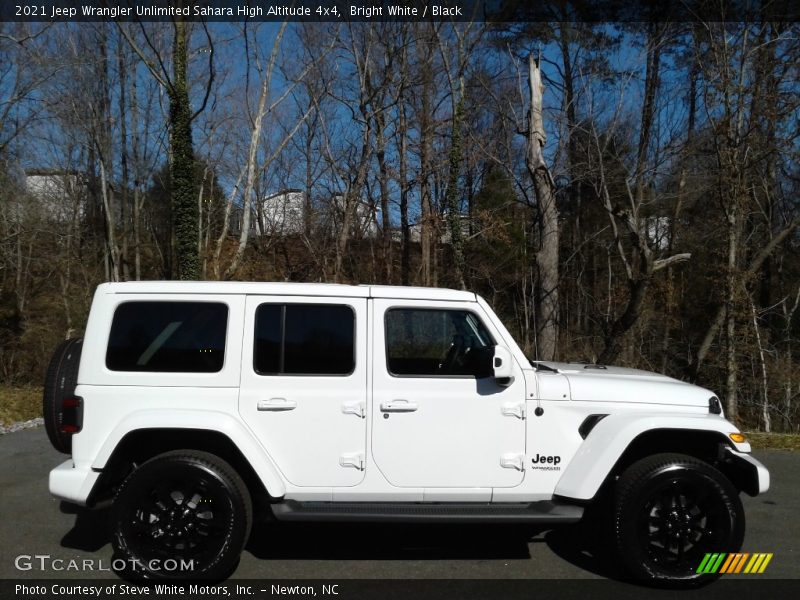 Bright White / Black 2021 Jeep Wrangler Unlimited Sahara High Altitude 4x4