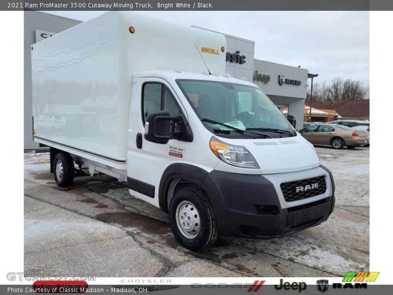 Bright White / Black 2021 Ram ProMaster 3500 Cutaway Moving Truck
