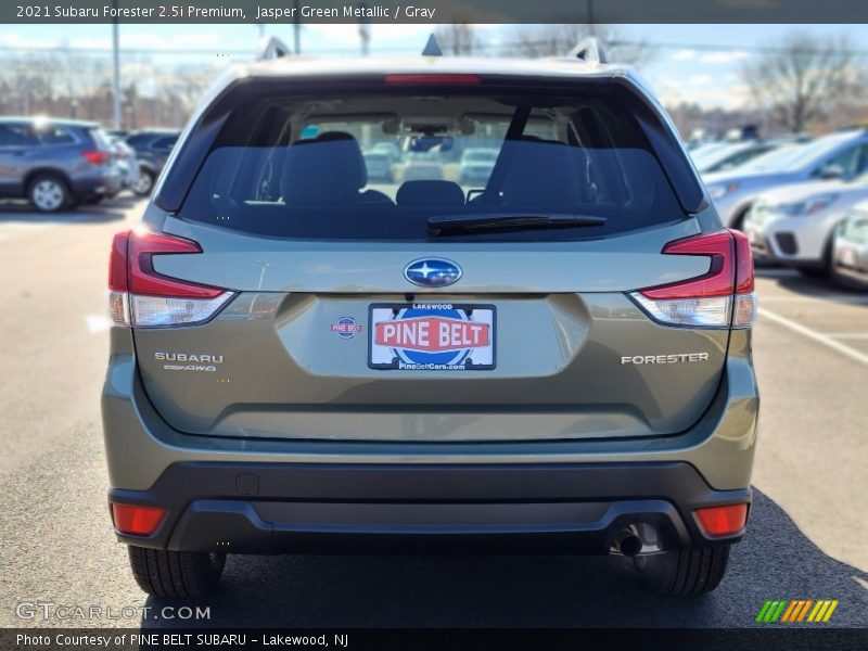 Jasper Green Metallic / Gray 2021 Subaru Forester 2.5i Premium