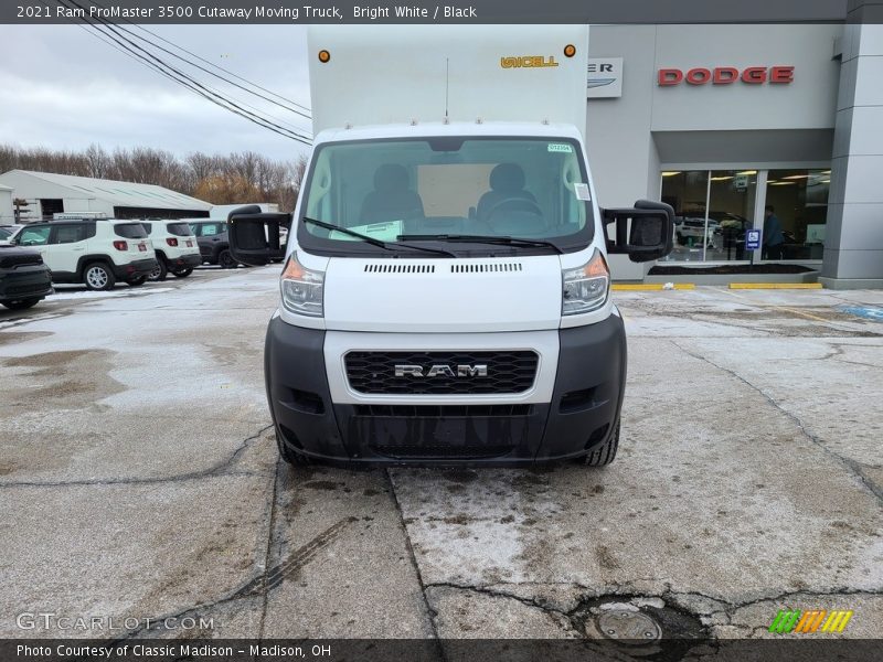 Bright White / Black 2021 Ram ProMaster 3500 Cutaway Moving Truck