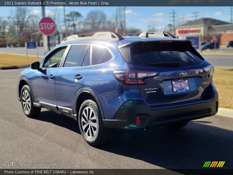 Abyss Blue Pearl / Gray 2021 Subaru Outback 2.5i Premium