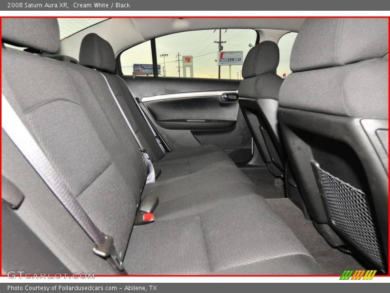 Cream White / Black 2008 Saturn Aura XR
