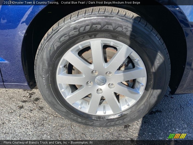 Crystal Blue Pearl / Dark Frost Beige/Medium Frost Beige 2013 Chrysler Town & Country Touring