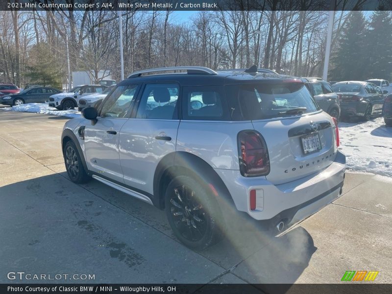 White Silver Metallic / Carbon Black 2021 Mini Countryman Cooper S All4