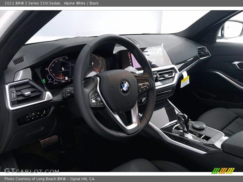Alpine White / Black 2021 BMW 3 Series 330i Sedan