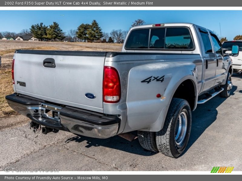 Silver Metallic / Medium Flint 2002 Ford F350 Super Duty XLT Crew Cab 4x4 Dually