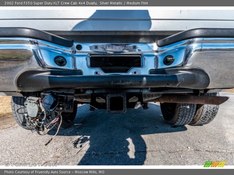 Silver Metallic / Medium Flint 2002 Ford F350 Super Duty XLT Crew Cab 4x4 Dually