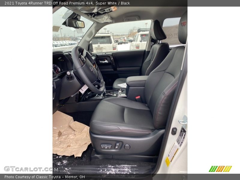 Super White / Black 2021 Toyota 4Runner TRD Off Road Premium 4x4