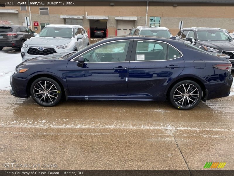 Blueprint / Black 2021 Toyota Camry SE