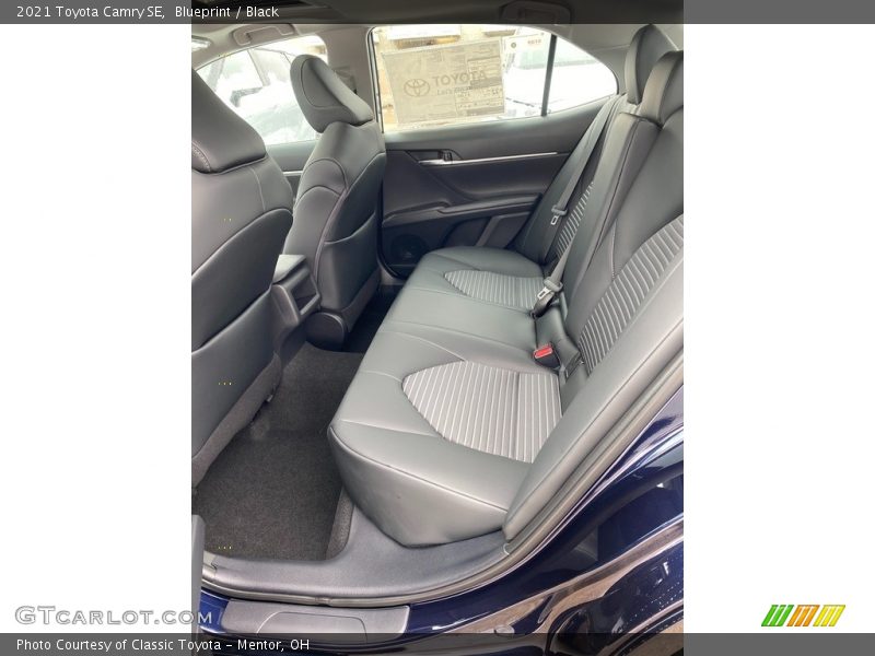 Blueprint / Black 2021 Toyota Camry SE