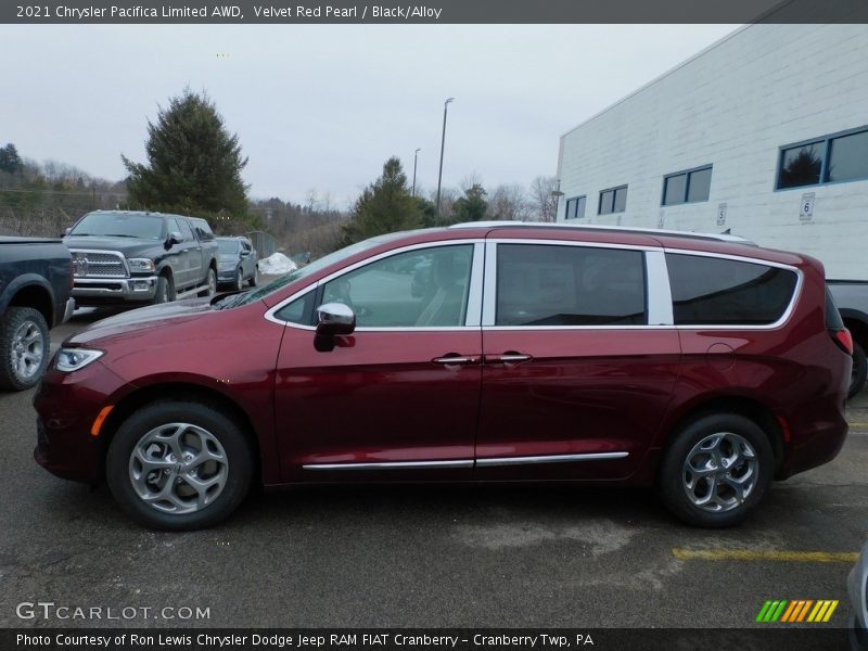 Velvet Red Pearl / Black/Alloy 2021 Chrysler Pacifica Limited AWD
