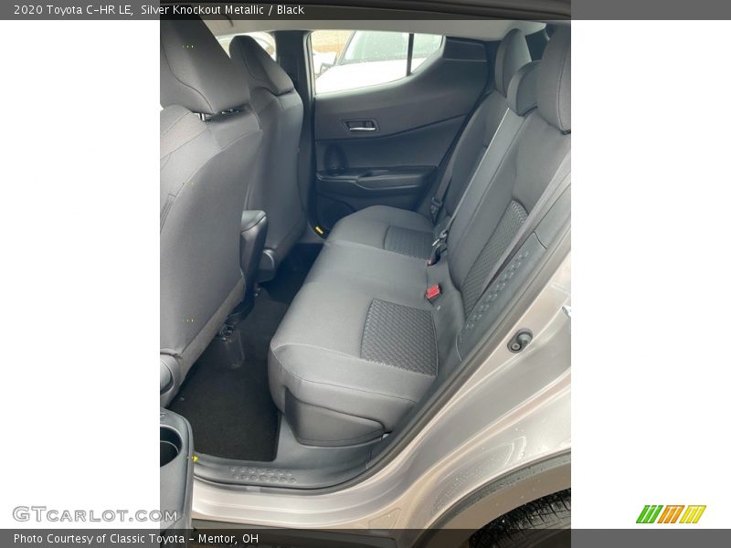 Silver Knockout Metallic / Black 2020 Toyota C-HR LE