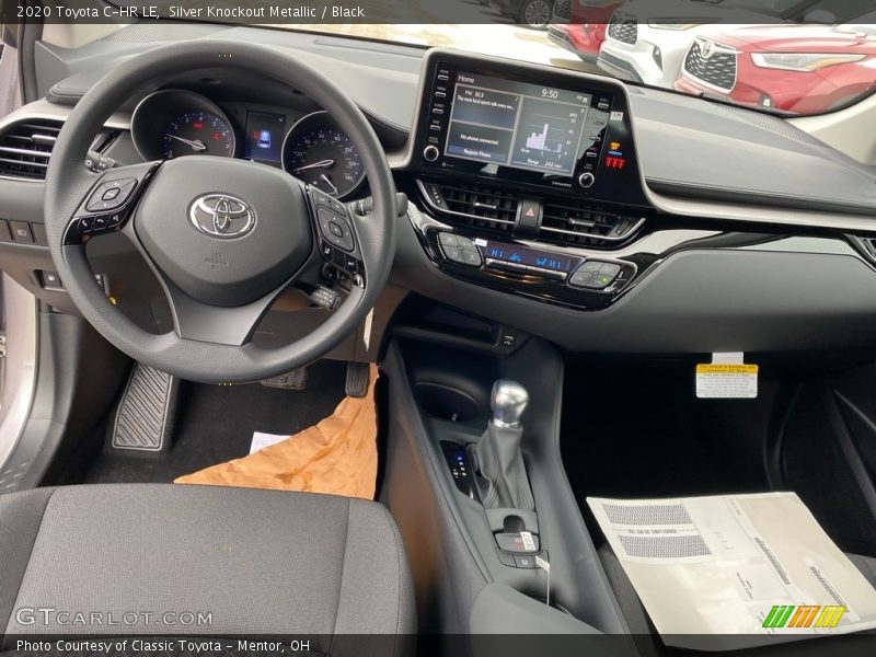 Silver Knockout Metallic / Black 2020 Toyota C-HR LE