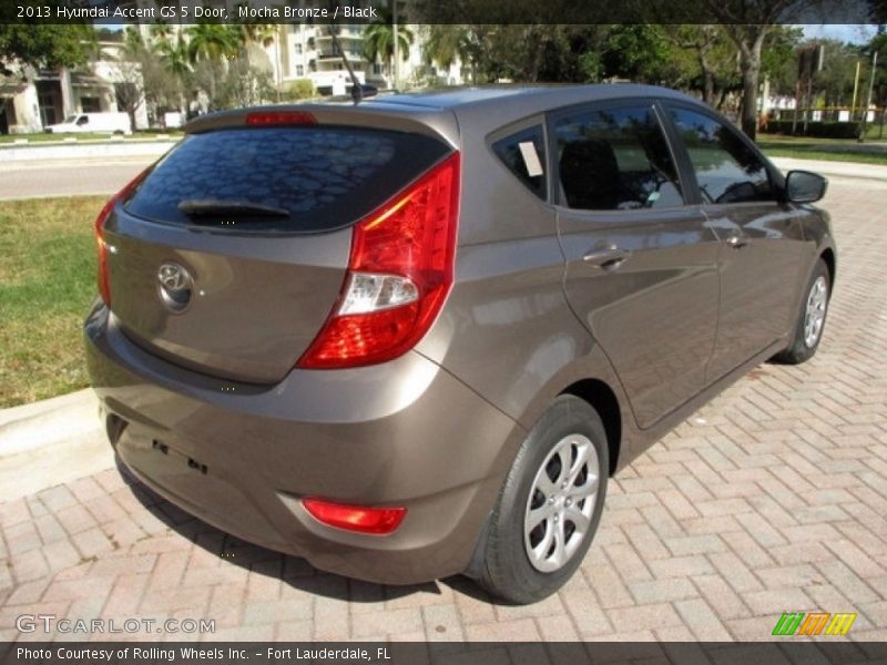 Mocha Bronze / Black 2013 Hyundai Accent GS 5 Door