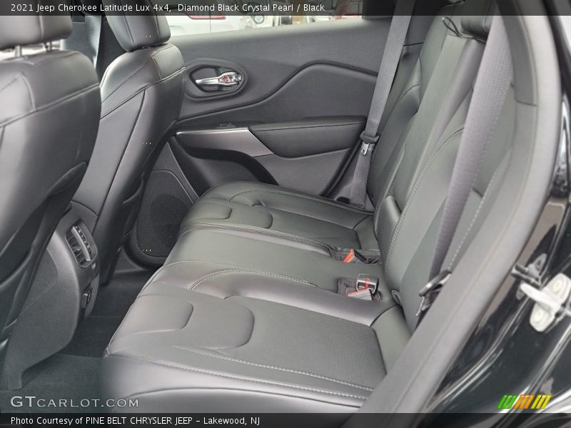 Rear Seat of 2021 Cherokee Latitude Lux 4x4