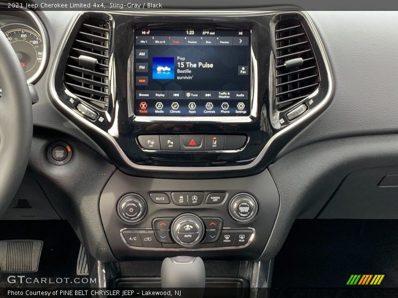 Sting-Gray / Black 2021 Jeep Cherokee Limited 4x4