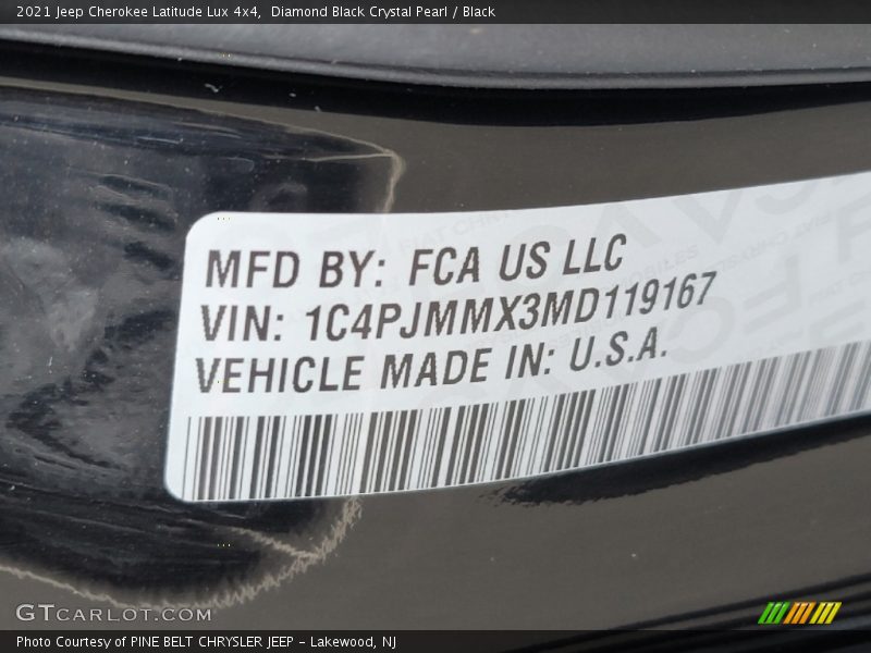 Diamond Black Crystal Pearl / Black 2021 Jeep Cherokee Latitude Lux 4x4