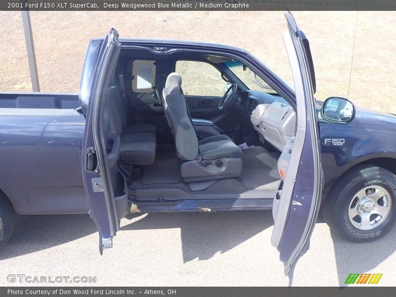  2001 F150 XLT SuperCab Medium Graphite Interior