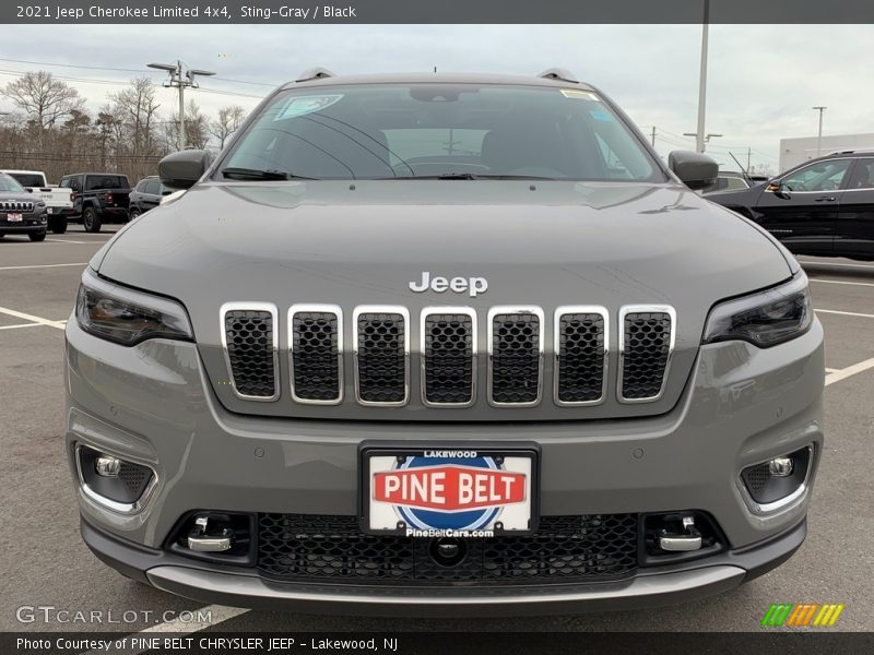 Sting-Gray / Black 2021 Jeep Cherokee Limited 4x4