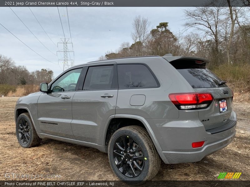 Sting-Gray / Black 2021 Jeep Grand Cherokee Laredo 4x4