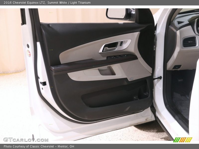 Summit White / Light Titanium 2016 Chevrolet Equinox LTZ