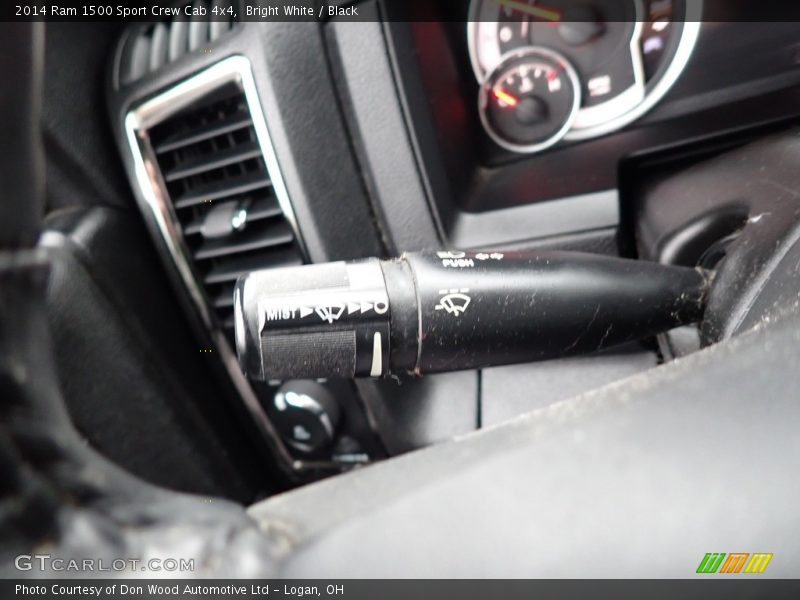 Bright White / Black 2014 Ram 1500 Sport Crew Cab 4x4