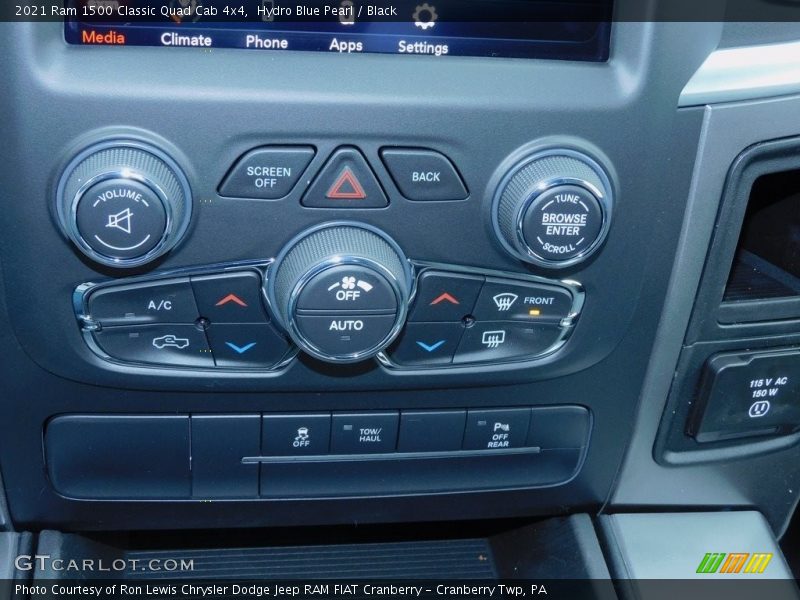 Hydro Blue Pearl / Black 2021 Ram 1500 Classic Quad Cab 4x4